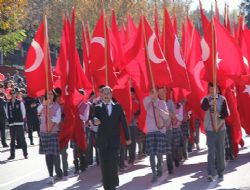 Erzurum’da 89’uncu yıl gururu